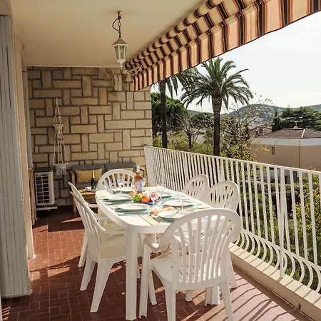 Les Palmiers-3 By Interhome